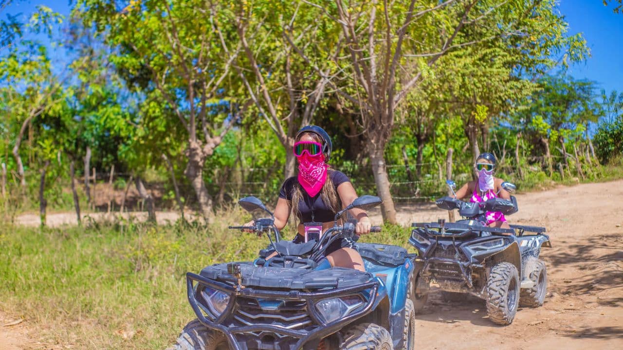 Punta Cana Buggy – Boggies Atv Excursions – Abenteuerbuggys an der Playa☀️ — Guided tour and outdoor activity