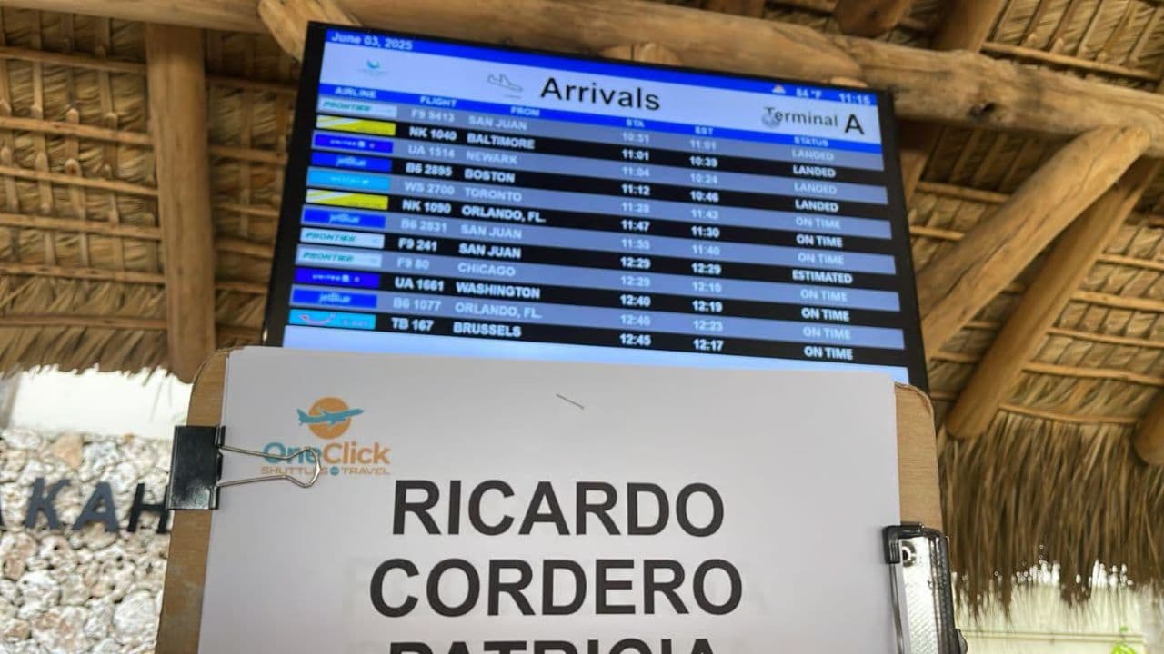 Privater Transfer Eden Roc zum Flughafen Punta Cana — Guided tour and outdoor activity